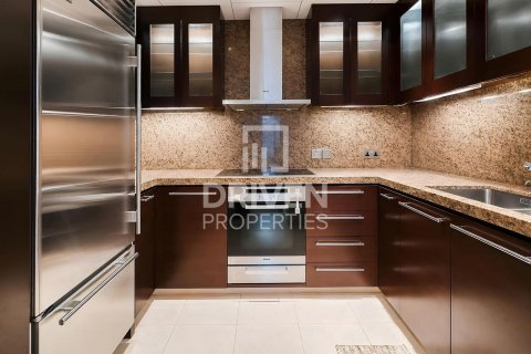 1 bedroom Apartment in Downtown Dubai (Downtown Burj Dubai), UAE No. 188698 6