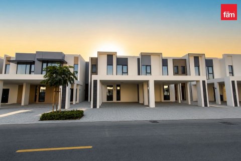 3 bedrooms Townhouse in Dubai, UAE No. 186529 15