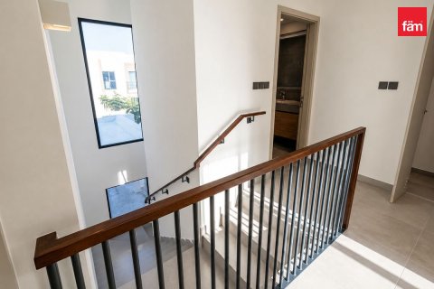 3 bedrooms Townhouse in Dubai, UAE No. 186529 4