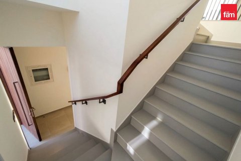 3 bedrooms Townhouse in Dubai, UAE No. 186529 3