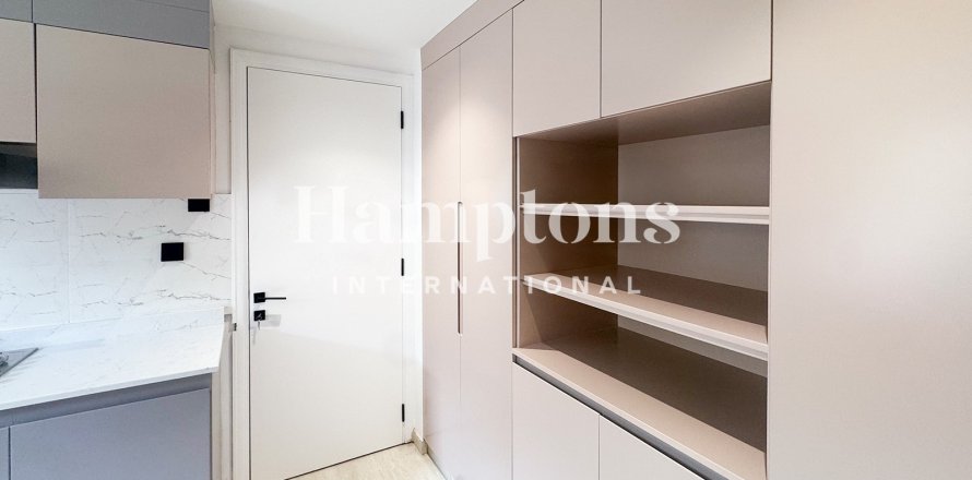 4 غرف نوم فيلا  رقم 124698