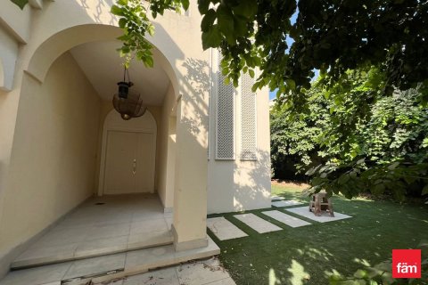 Villa de 2 dormitorios en Dubai, UAE No. 163724 7