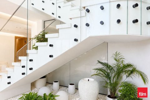 Villa de 5 dormitorios en Jumeirah Islands, UAE No. 163728 18