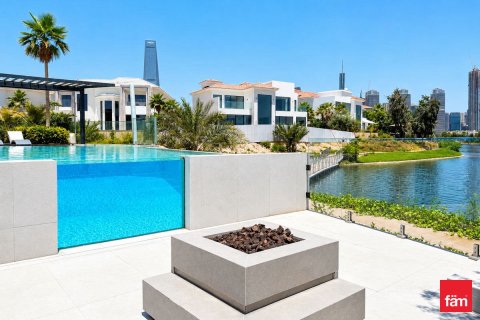 Villa de 5 dormitorios en Jumeirah Islands, UAE No. 163728