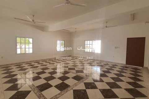 10 bedrooms Villa in As Sib, Oman No. 53996 6