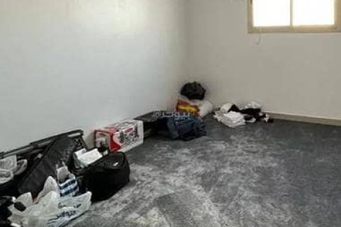 Квартира с 4 спальнями в Эр-Рияд, Саудовская Аравия №98741 1