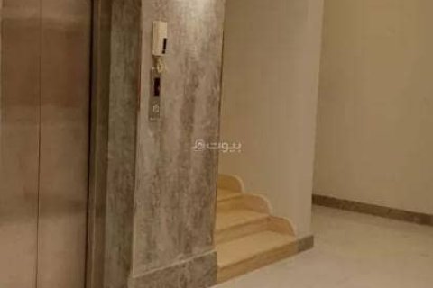 Квартира с 3 спальнями в Эр-Рияд, Саудовская Аравия №98737 2