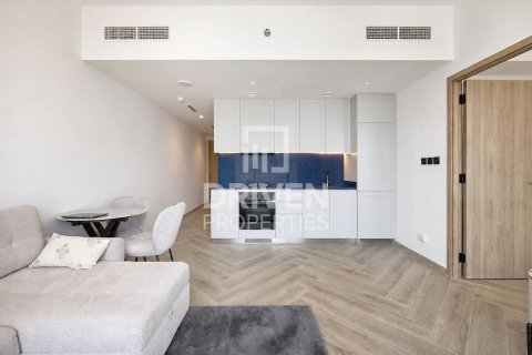 1 bedroom Apartment in Business Bay, UAE No. 198797 11