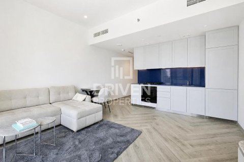 1 bedroom Apartment in Business Bay, UAE No. 198797 10