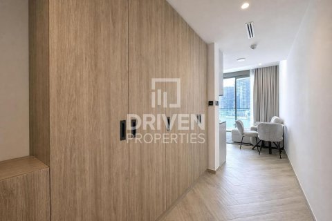 1 bedroom Apartment in Business Bay, UAE No. 198797 18