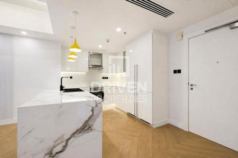 2 bedrooms Apartment in Standpoint Towers, UAE No. 198795 17