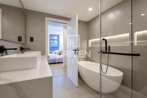 2 bedrooms Apartment in Standpoint Towers, UAE No. 198795 30