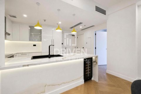 2 bedrooms Apartment in Standpoint Towers, UAE No. 198795 13