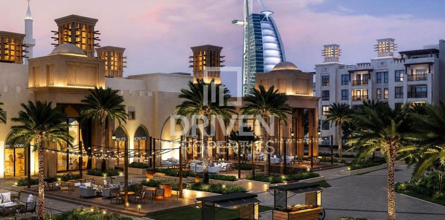 3 bedrooms Apartment in Umm Suqeim 3, UAE No. 198796
