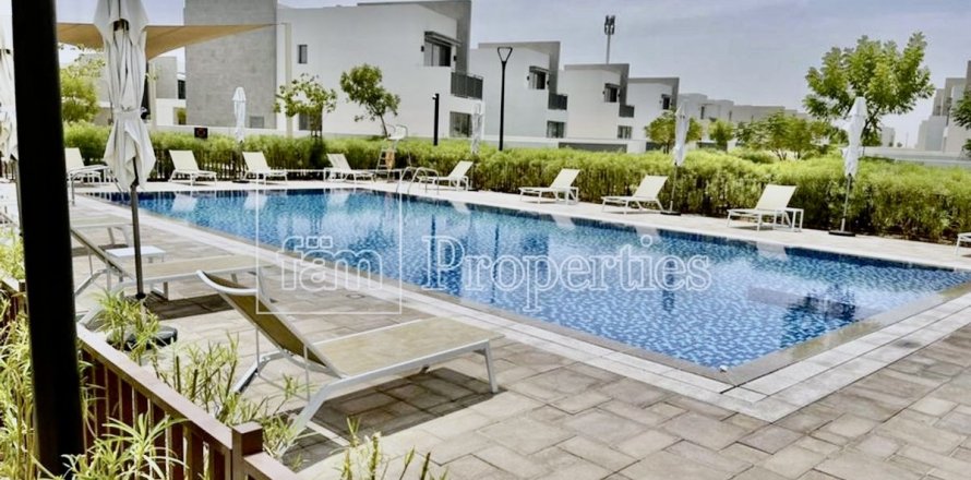 4 bedrooms Villa  No. 116074