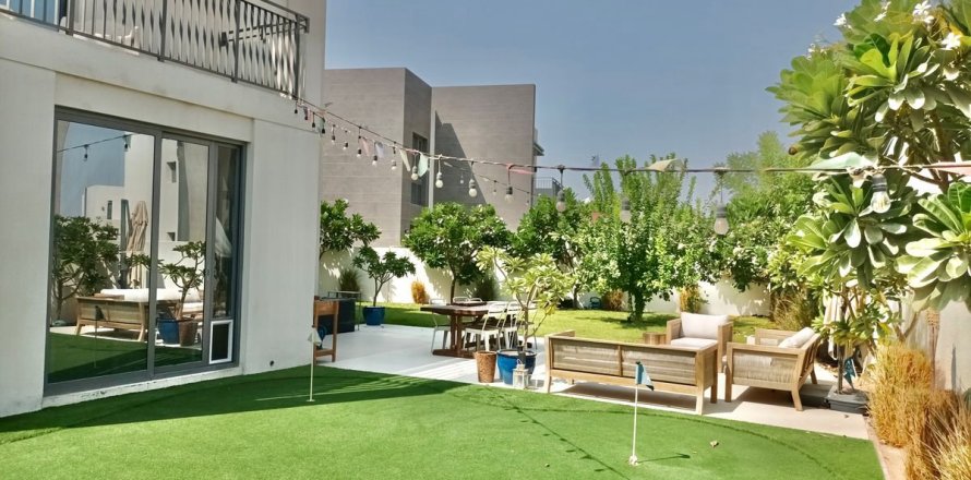 Villa de 4 dormitorios No. 116074