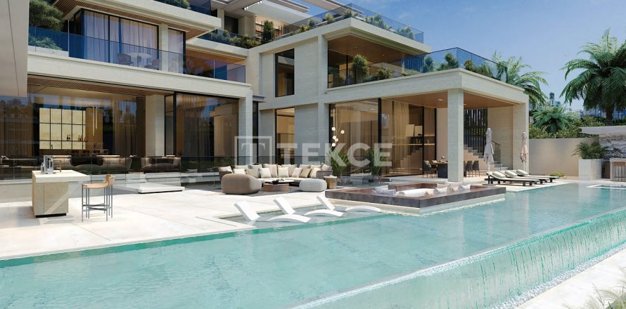 5 bedrooms Villa in Dubai, UAE No. 151345