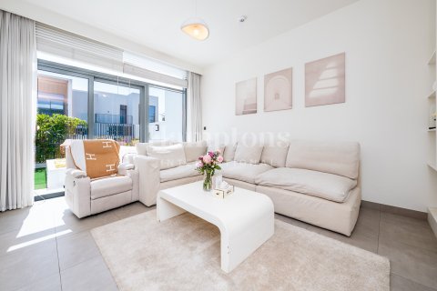 Villa de 3 dormitorios en Ruba, UAE No. 151348 26