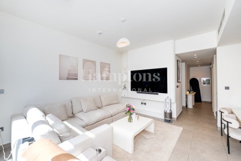 Villa de 3 dormitorios en Ruba, UAE No. 151348 11