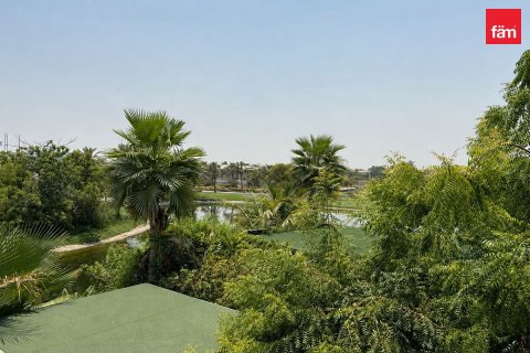Вилла с 4 спальнями в Jumeirah Islands, ОАЭ №187196 29
