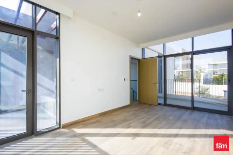 Villa de 4 dormitorios  No. 134915 11