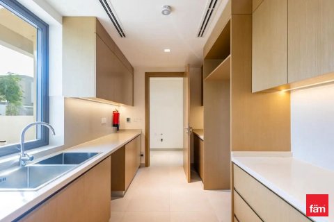 Villa de 4 dormitorios  No. 134915 8