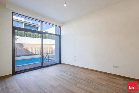 Villa de 4 dormitorios  No. 134915 15