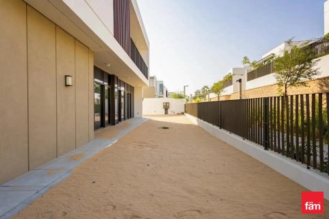 Villa de 4 dormitorios  No. 134915 23