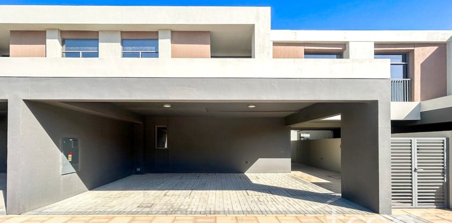 4 bedrooms Villa in Dubai South (Dubai World Central), UAE No. 183100