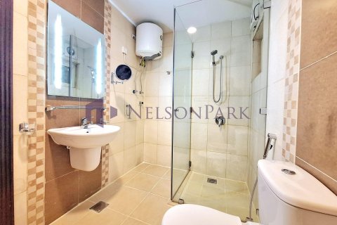 1 bedroom Apartment in Doha, Qatar No. 60970 5