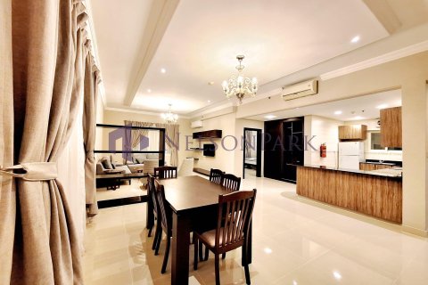 1 bedroom Apartment in Doha, Qatar No. 60970 1