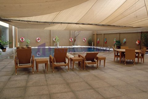 1 bedroom Apartment in Doha, Qatar No. 60970 11
