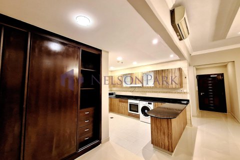 1 bedroom Apartment in Doha, Qatar No. 60970 17