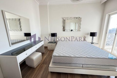 Apartment de 3 dormitorios en Lusail, Qatar No. 60964 11