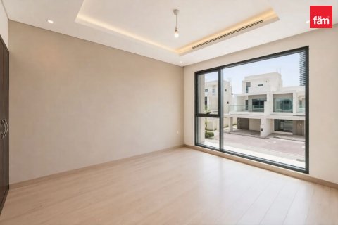 3 bedrooms Villa in Dubai, UAE No. 188320 6
