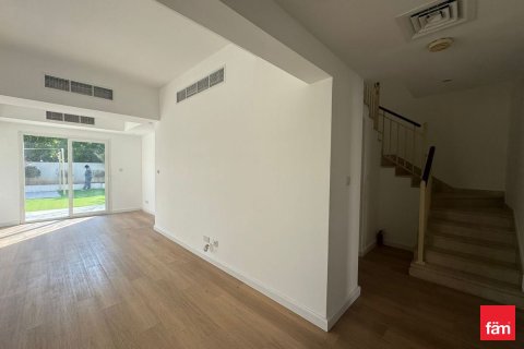 Townhouse de 3 dormitorios  No. 115331 20