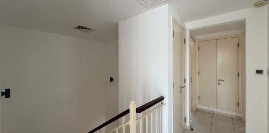 Townhouse de 3 dormitorios  No. 115331
