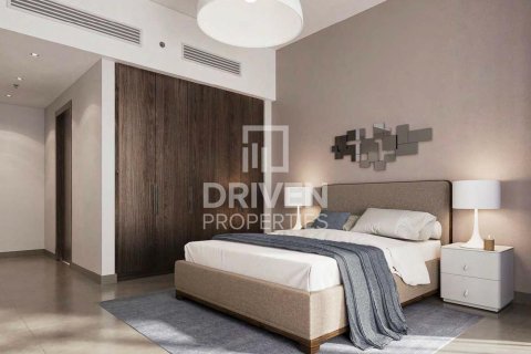 Квартира с 3 спальнями в Zabeel, ОАЭ №84307 2