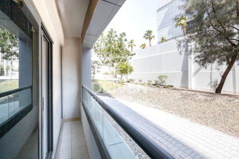 Studio Apartment in Capital Bay, UAE No. 84306 7