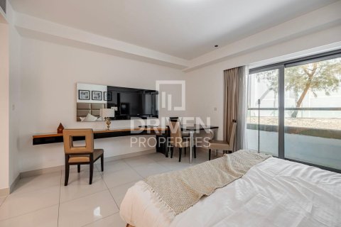 Studio Apartment in Capital Bay, UAE No. 84306 10