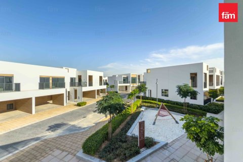4 bedrooms Townhouse in Dubai, UAE No. 131972 27