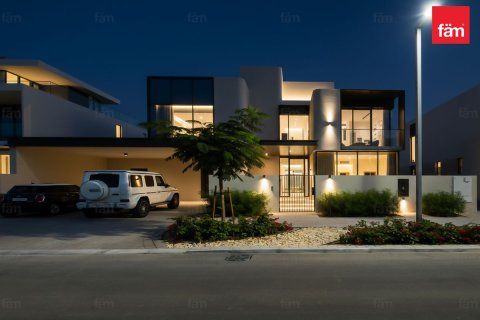 Вилла с 5 спальнями в Дубай Хилс Эстейт, ОАЭ №141370 3