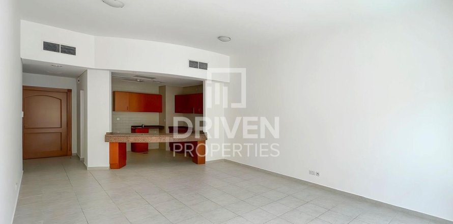 Apartment de 1 dormitorio en Dubai Investment Park, UAE No. 189716