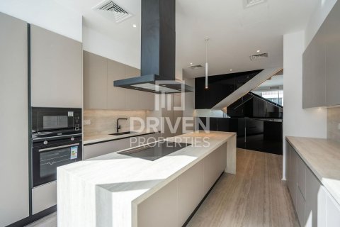 4 bedrooms Townhouse in Al Barari, UAE No. 191988 13