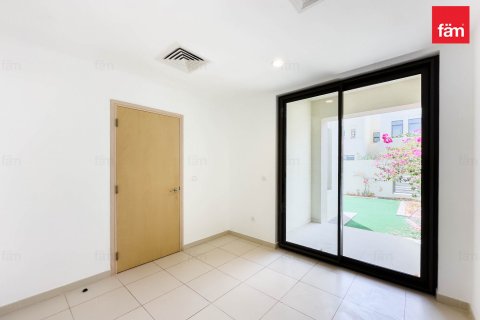 Таунхаус с 3 спальнями в Рим, ОАЭ №88803 10