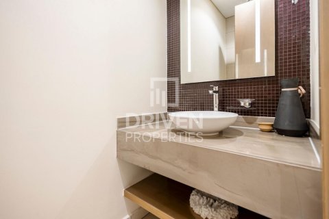 2 bedrooms Apartment in DAMAC Towers by Paramount, UAE No. 138395 16