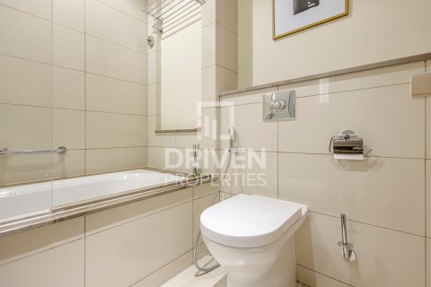 2 bedrooms Apartment in DAMAC Towers by Paramount, UAE No. 138395 9