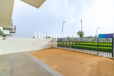 Townhouse de 3 dormitorios en The Valley, UAE No. 150003 8