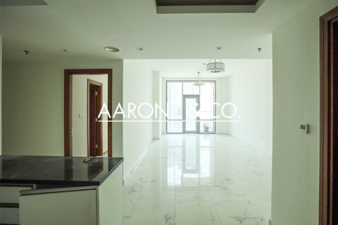 2 bedrooms Apartment in Business Bay, UAE No. 151089 8