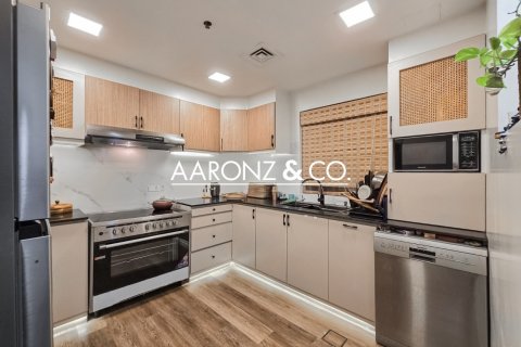 2 bedrooms Apartment in Jumeirah Lake Towers, UAE No. 151086 3